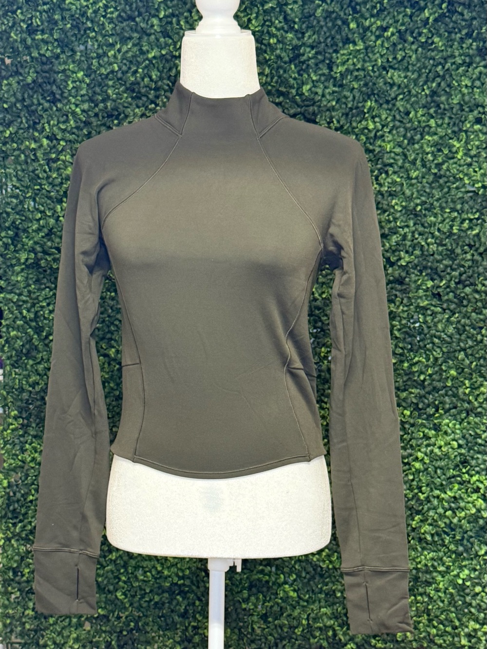 Lululemon Dark Olive Mock Neck Pullover Long Sleeve Approx Size 4 🤎